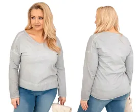 szara-bluzka-damska-plus-size-przecierana-z-dlugim-rekawem