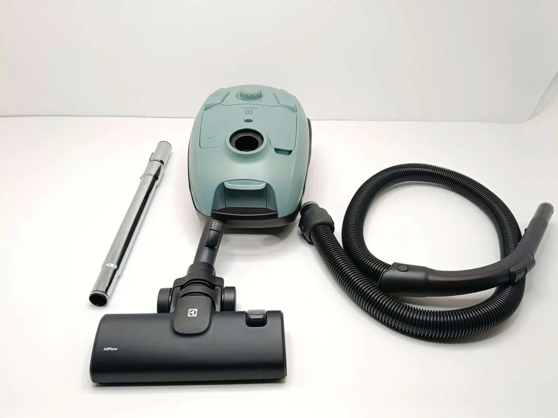 odkurzacz-workowy-electrolux-eb51c1og