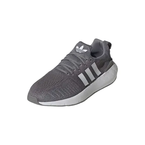 adidas-swift-run-22-plec-produkt-meski