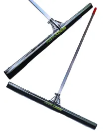 sciagacz-podlogowy-do-wody-75cm-z-kijem-12m-zbierak