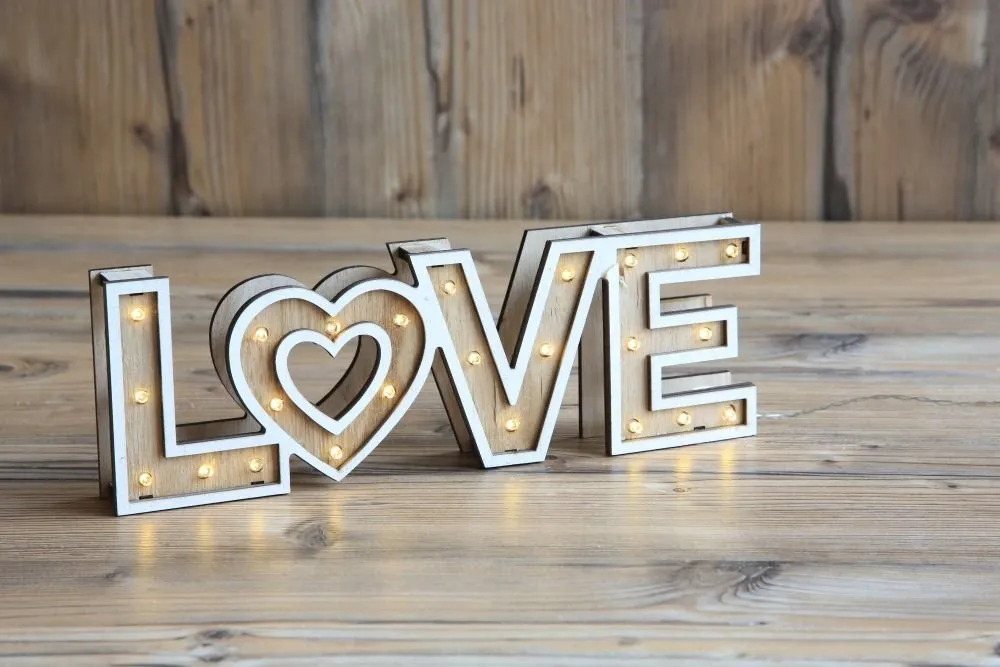 lampa-stolowa-led-0-06w-love-29976-globo