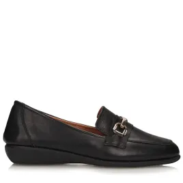 klasyczne-czarne-mokasyny-zlota-ozdoba-toscanio-albi-2202-40