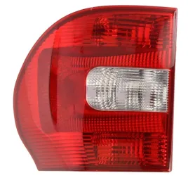skoda-yeti-09-13-lampa-tylna-lewa