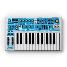 novation-bass-station-ii-swifty-analogowy-syntezator