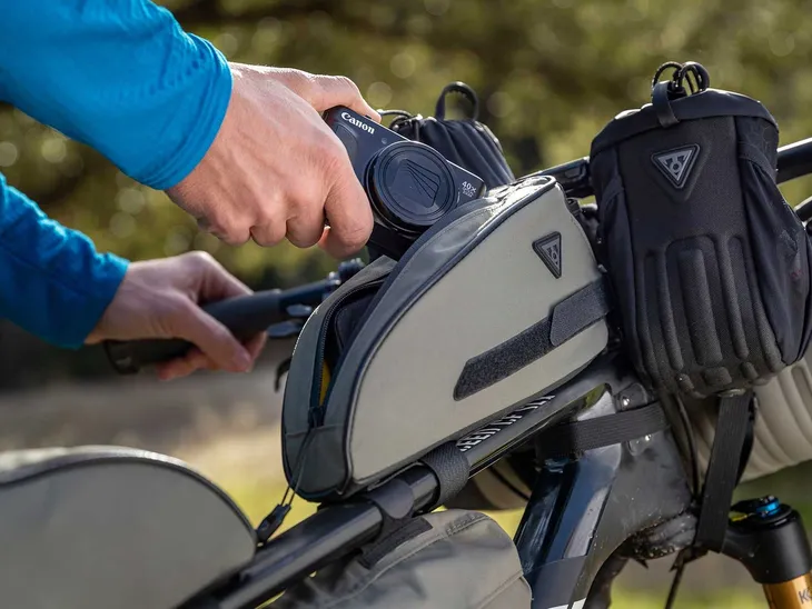 torba-rowerowa-topeak-loader-toploader-green-material-dominujacy-inny