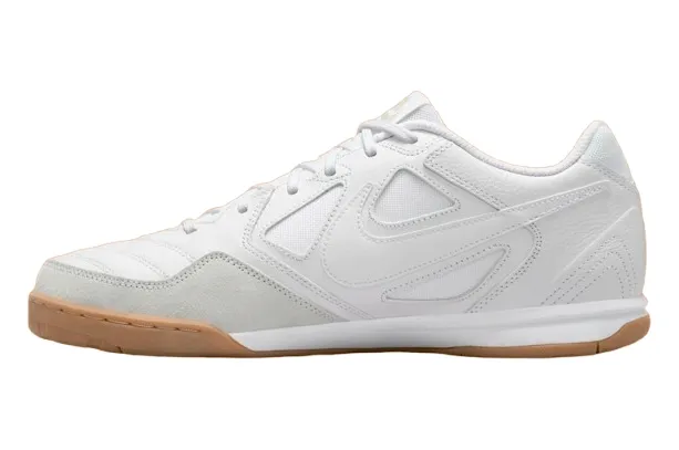 nike-gato-kolor-bialy
