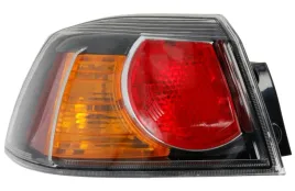 mitsubishi-lancer-07-lampa-tylna-lewa