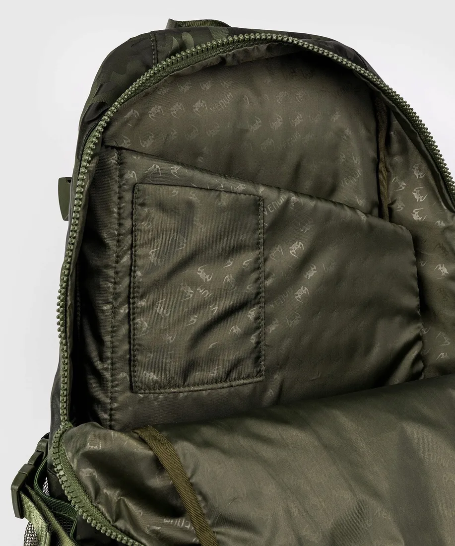 venum-plecak-challenger-pro-camo-khaki