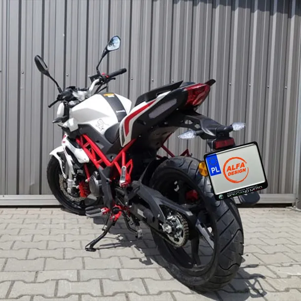 ramka-tablicy-benelli-moto-waga-z-opakowaniem-0-1-kg