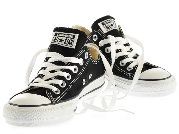 converse-m9166-black-375-wysokosc-niskie