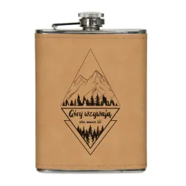 piersiowka-w-ekoskorze-200-ml-gory-wzywaja-wiec-musze-isc-jasnobrazowa