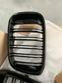 grill-bmw-x3-g01-f97-x4-g02-f98-podwojne-zeberka-gloss-black