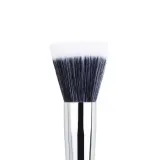 pedzel-do-podkladu-ibra-makeup-nr-10