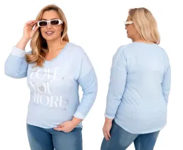 niebieska-bluzka-damska-plus-size-z-nadrukiem-love-you-more
