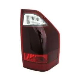 mitsubishi-pajero-03-06-lampa-tylna-prawa-nowa-listwa-zarowkowa-mn133766