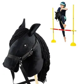 zestaw-skippi-hobby-horse-czarny-i-przeszkoda-do-skakania-135-cm