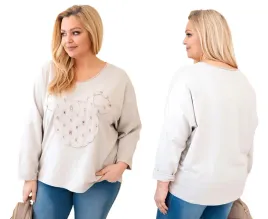 bezowa-bluzka-damska-bawelniana-plus-size-z-aplikacja-misia-i-dekoltem-v
