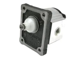 pompa-hydrauliczna-zebata-3-8cm3-grupa-1-typ-europejski-walek-1-8-przyl