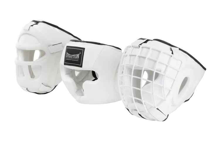 kask-bokserski-treningowy-z-maska-pu-evolution-marka-evolution-kolor-dominujacy-bialy