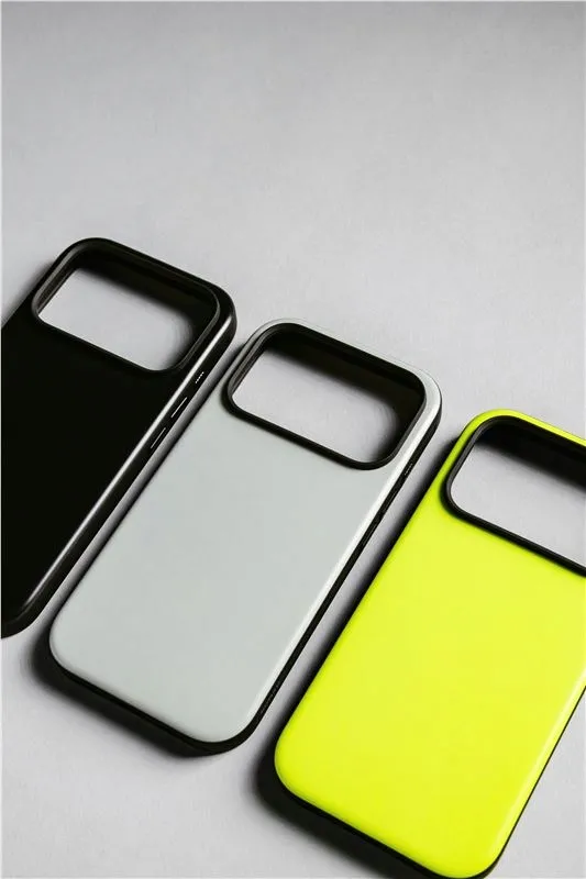 nomad-modern-case-vulcan-black-iphone-17-pro