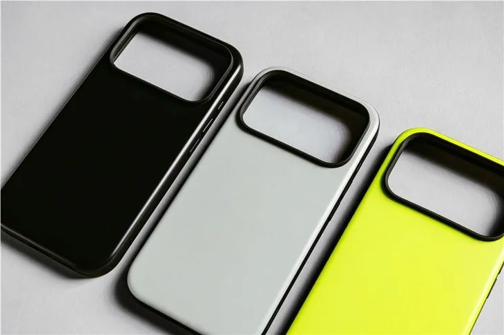 nomad-modern-case-vulcan-black-iphone-17-pro-stan-nowy-marka-nomad