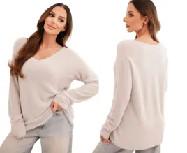 ciemno-bezowy-sweter-damski-z-welna-i-dekoltem-v