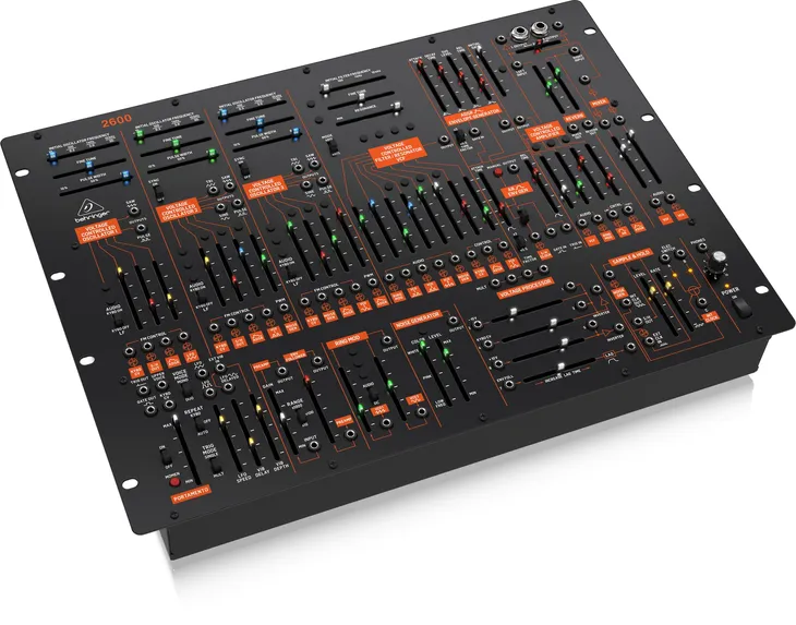 behringer-2600-syntezator-analogowy