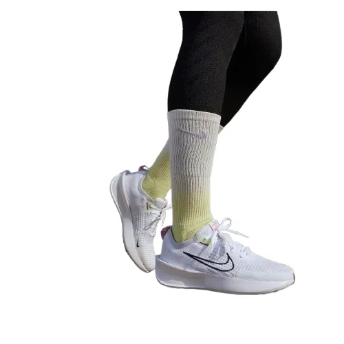 w-nike-interact-run