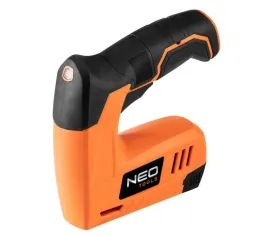 zszywacz-tapicerski-4v-zasilanie-usb