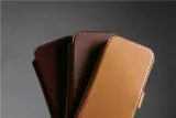 nomad-modern-leather-folio-english-tan-iphone-17-pro-max-typ-plecki