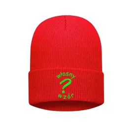 czapka-zimowa-wywijana-z-haftem-wlasnego-wzoru-logo-haft-personalizowana