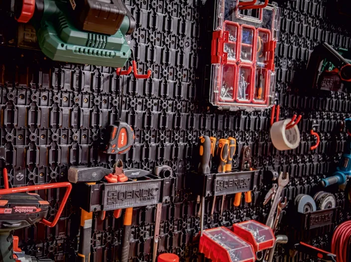 qbrick-system-custom-ladder-hook