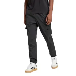spodnie-meskie-adidas-trefoil-essentials-woven-cargo-jd2453