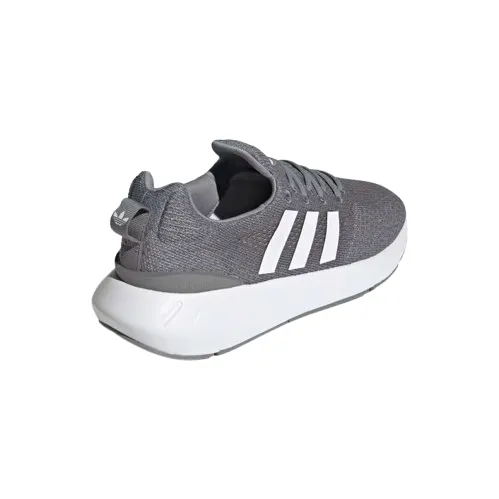 adidas-swift-run-22-marka-adidas
