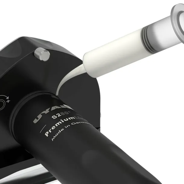 uyar-smar-w-strzykawce-do-nozy-8-ml-marka-uyar