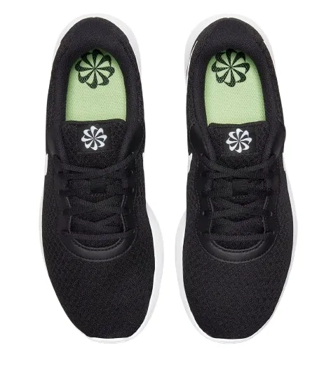 wmns-nike-tanjun