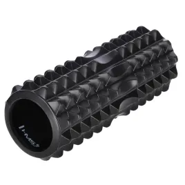 roller-walek-do-masazu-ciala-z-wypustkami-do-rollowania-cwiczen-33x14-cm