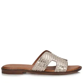 zlote-klapki-damskie-na-plaskiej-podeszwie-toscanio-mu-030-51-0660-39