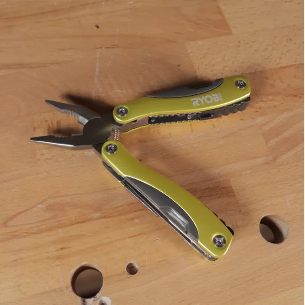 ryobi-multi-tool-and-latarka-led-set-10w1-rflmt2pck-liczba-dodatkowych-narzedzi-10