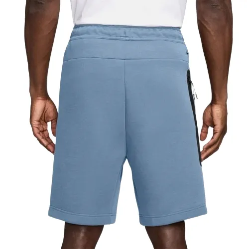 spodenki-meskie-nike-tech-fleece