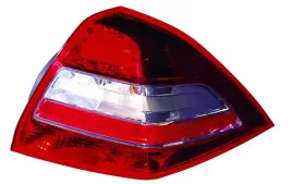 renault-megane-sedan-lampa-tylna-prawa