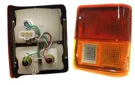 mitsubishi-montero-pajero-l040-lampa-tylna-prawa
