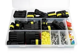 zestaw-wtyczek-kostek-zlaczek-hermetycznych-z-bezpiecznikami