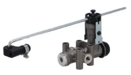 zawor-poziomowania-poduszek-naczepy-3-wejscia