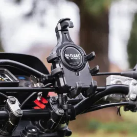 ram-mount-uchwyt-motocyklowy-na-telefon-antywibracyjny-smartphone