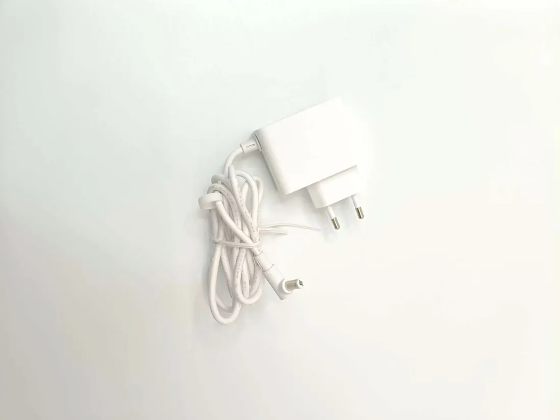 robot-sprzatajacy-irobot-roomba-combo-essential-bialy