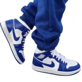 nike-air-jordan-1-mid-stan-nowy