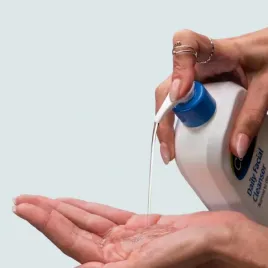 oczyszczajacy-zel-do-mycia-twarzy-skora-normalna-i-tlusta-cetaphil-237-ml