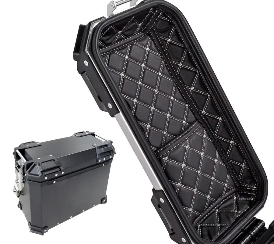 kufry-boczne-czarne-30l-stan-nowy