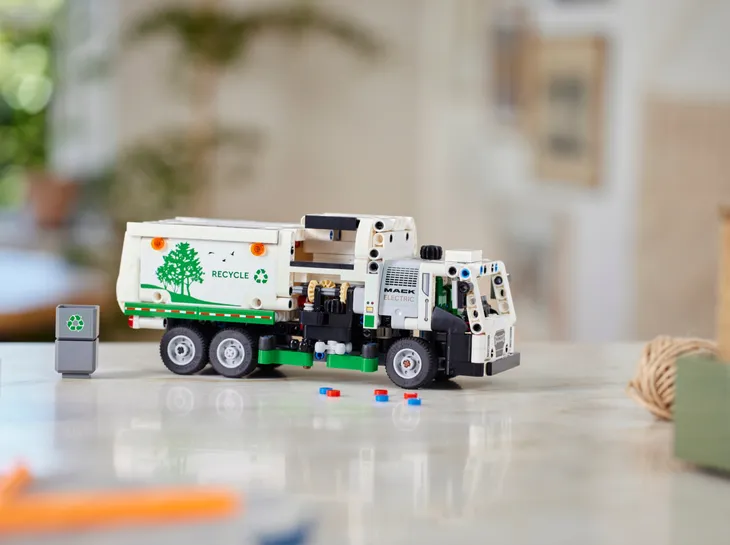 lego-technic-smieciarka-mack-lr-electric-42167-certyfikaty-opinie-atesty-ce-en-71